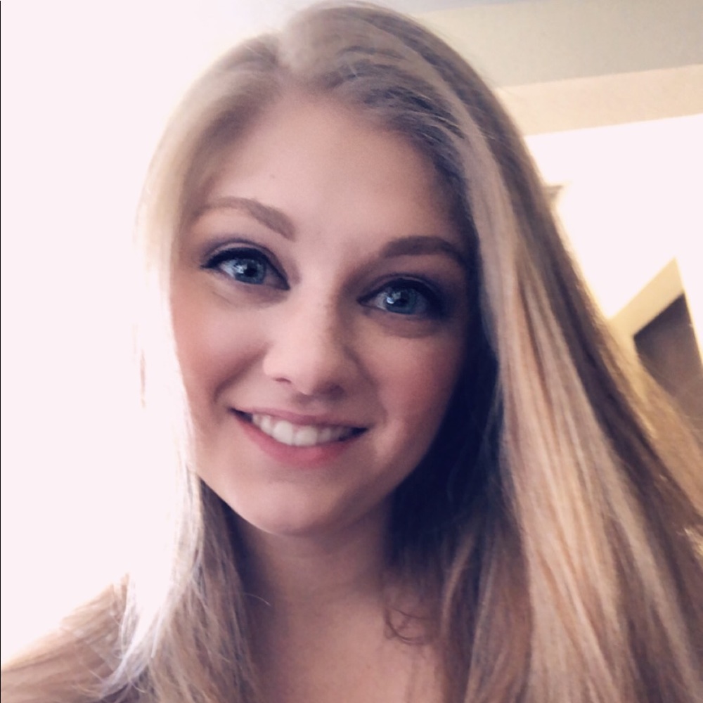 Meet your Posher, Tori